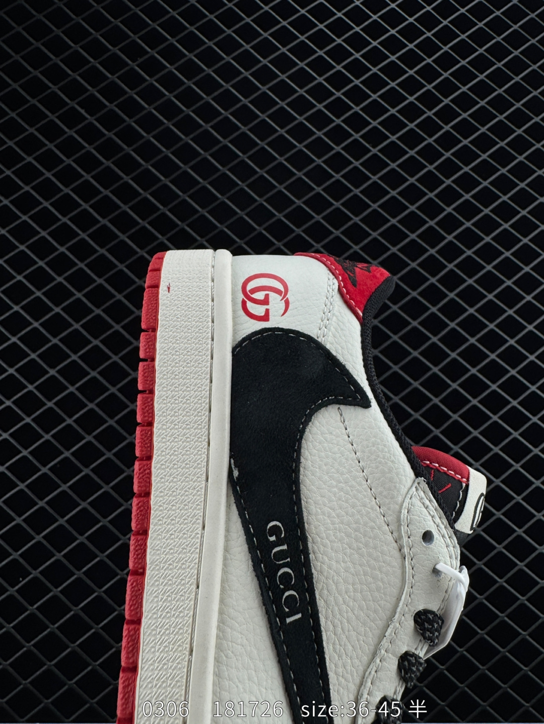 Travis Scott x Air Jordan 1 ” Reverse Mocha “